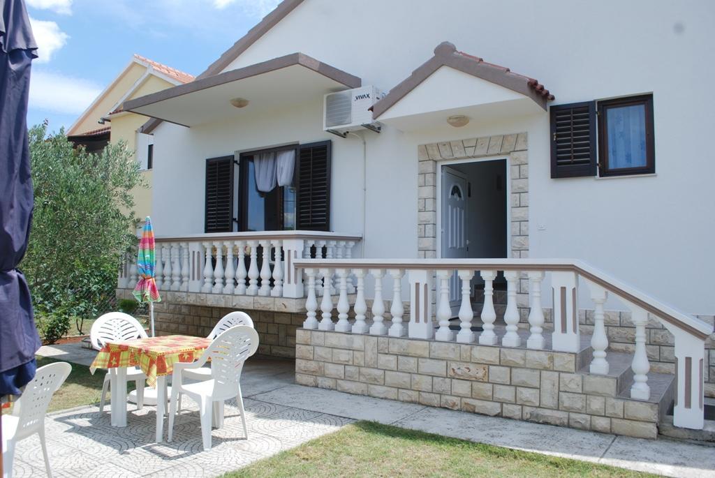 Apartment Mirjana Bibinje Exterior foto
